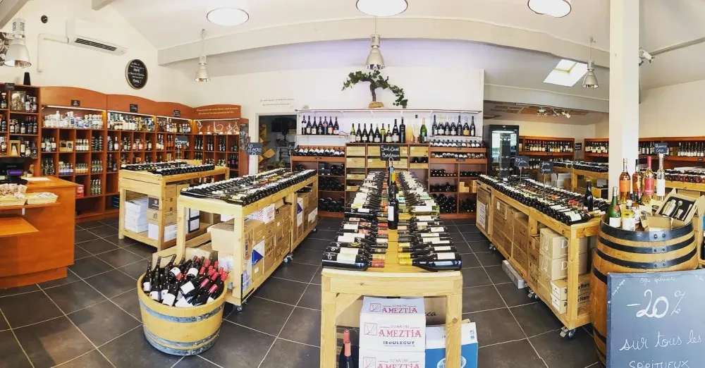 Accessoires vin près de Hasparren